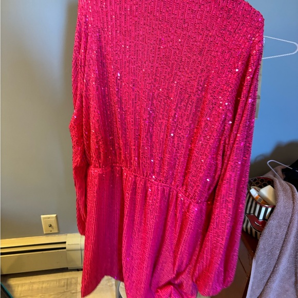I saw it first plus size sequin dress - Picture 2 of 4